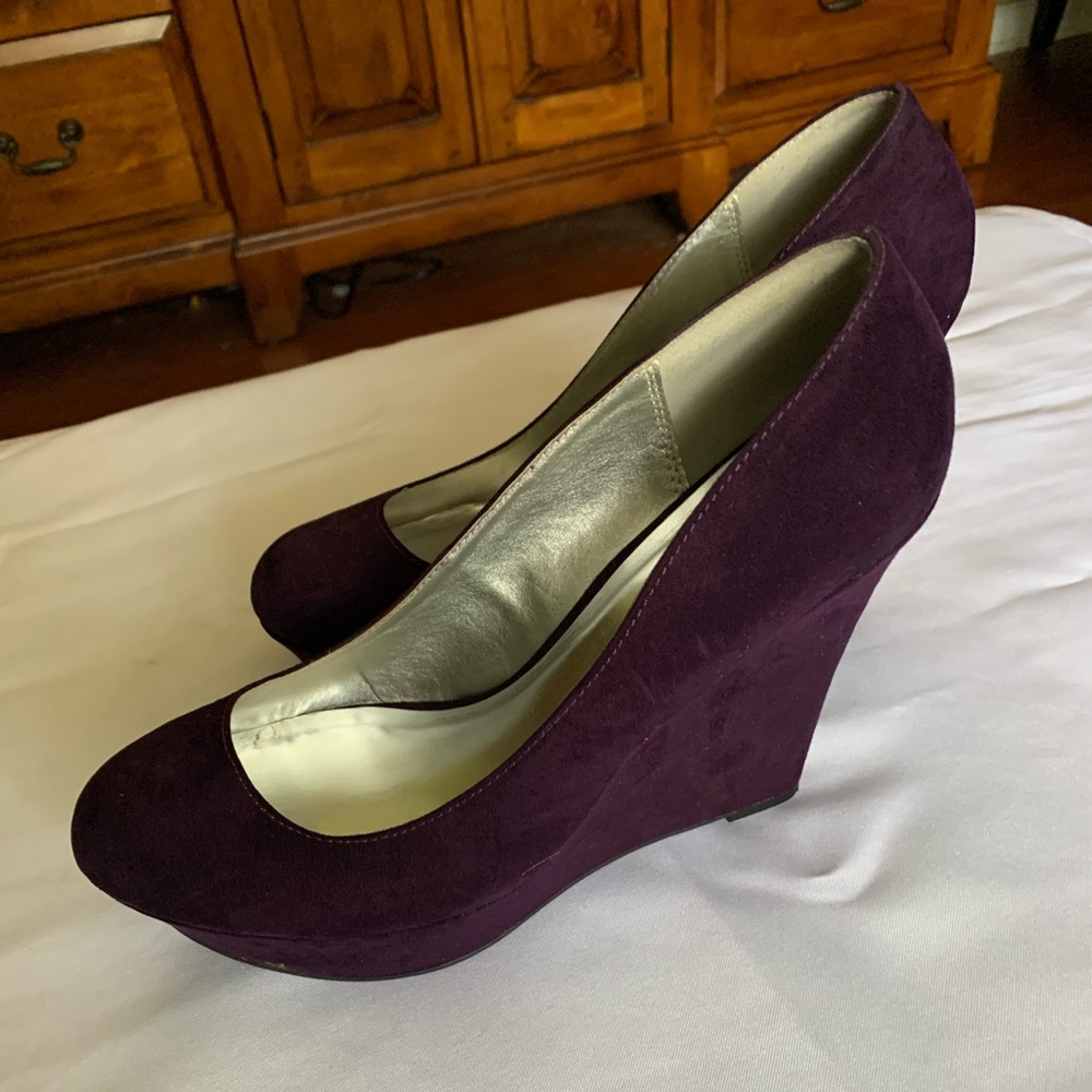 Dark purple wedge!